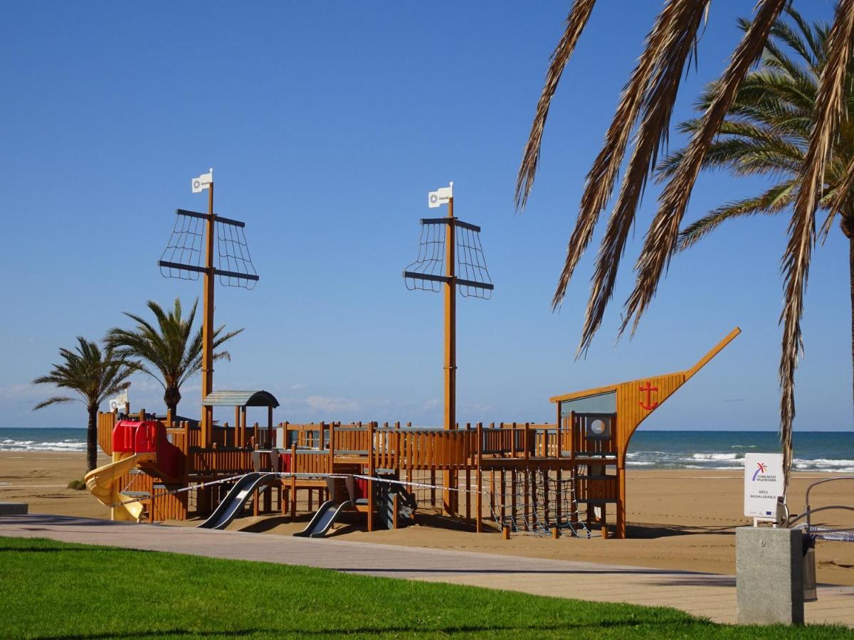 Appartement Mar Del Est Gandia - Alquiler Solo A Familias à Playa de Gandia Extérieur photo